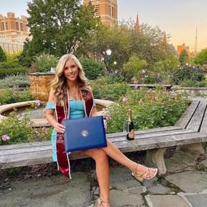 Meet your Posher, Samantha